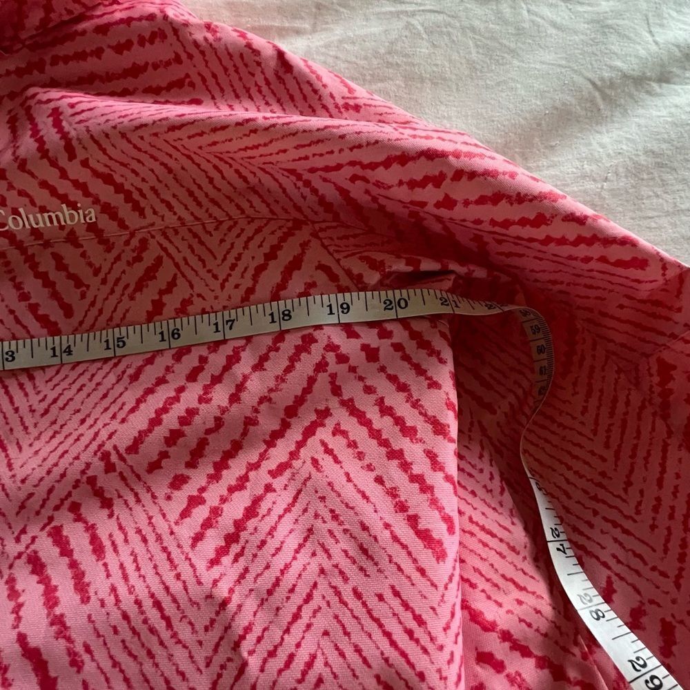 Columbia lightweight Pink Patterned Jacket - Picture 7 of 9